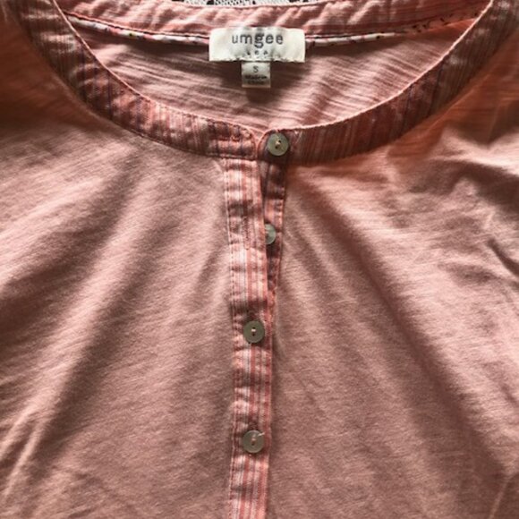 Peach Umgee Blouse - size small - Picture 4 of 6